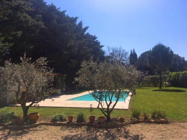 Vila Provencal Farmhouse, Pool, Pool House, Countryside Plan D?Orgon, Provence - 8 People Cavaillon Exteriér fotografie